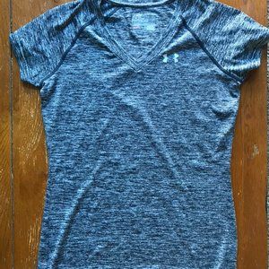 Under Armour Tech Heatgear V-Neck Tee XS